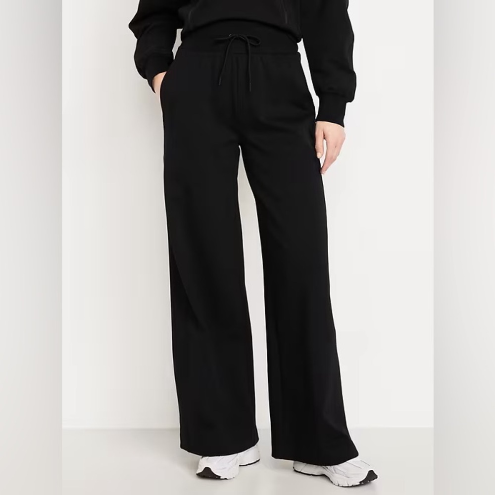NEW! Black Extra High-Waisted Dynamic Fleece Wide-Leg Sweatpants🩷 #784449